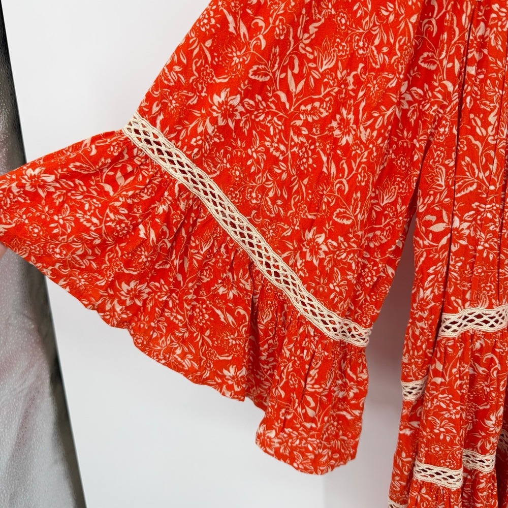NEW Free People Talk About It Tunic Top Medium Boho Crochet Tiered Bell Sleeve - Picture 5 of 8